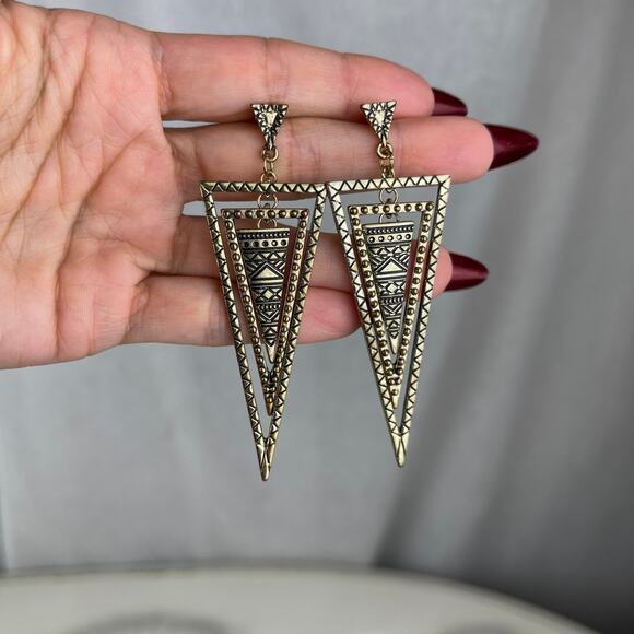 Gold Tone Tiered Triangle Cairo Dangle Earrings Black Geo Geometric Boho Jewelry - Picture 15 of 16